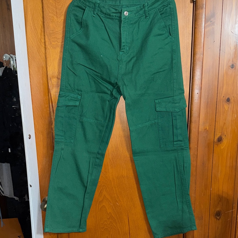 Green Cargo Pants